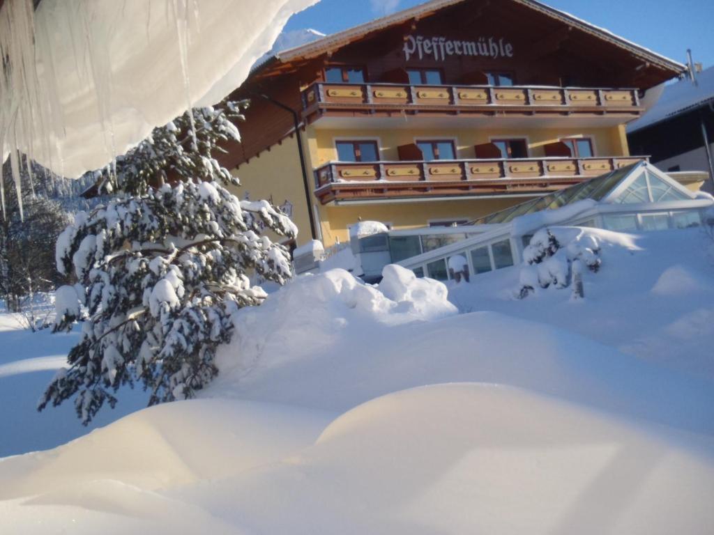 Aparthotel Pfeffermuehle Ramsau am Dachstein Exterior foto